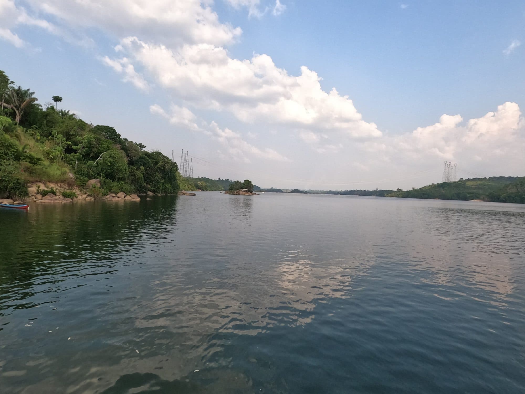 Le Xingu entre les deux sites du barrage de Belo Monte.